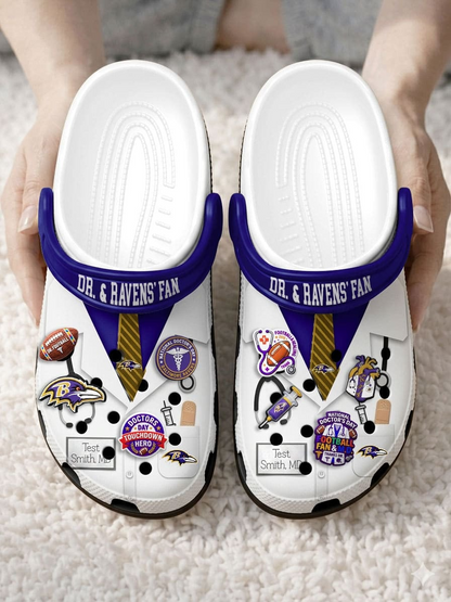 BR PREMIUM NFL NATIONAL DOCTOR'S DAY CLOGS WITH 8 CHARMS DDT  CTND