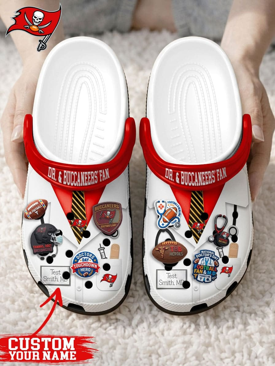 TBB PREMIUM NFL NATIONAL DOCTOR'S DAY CLOGS WITH 8 CHARMS DDT  CTND