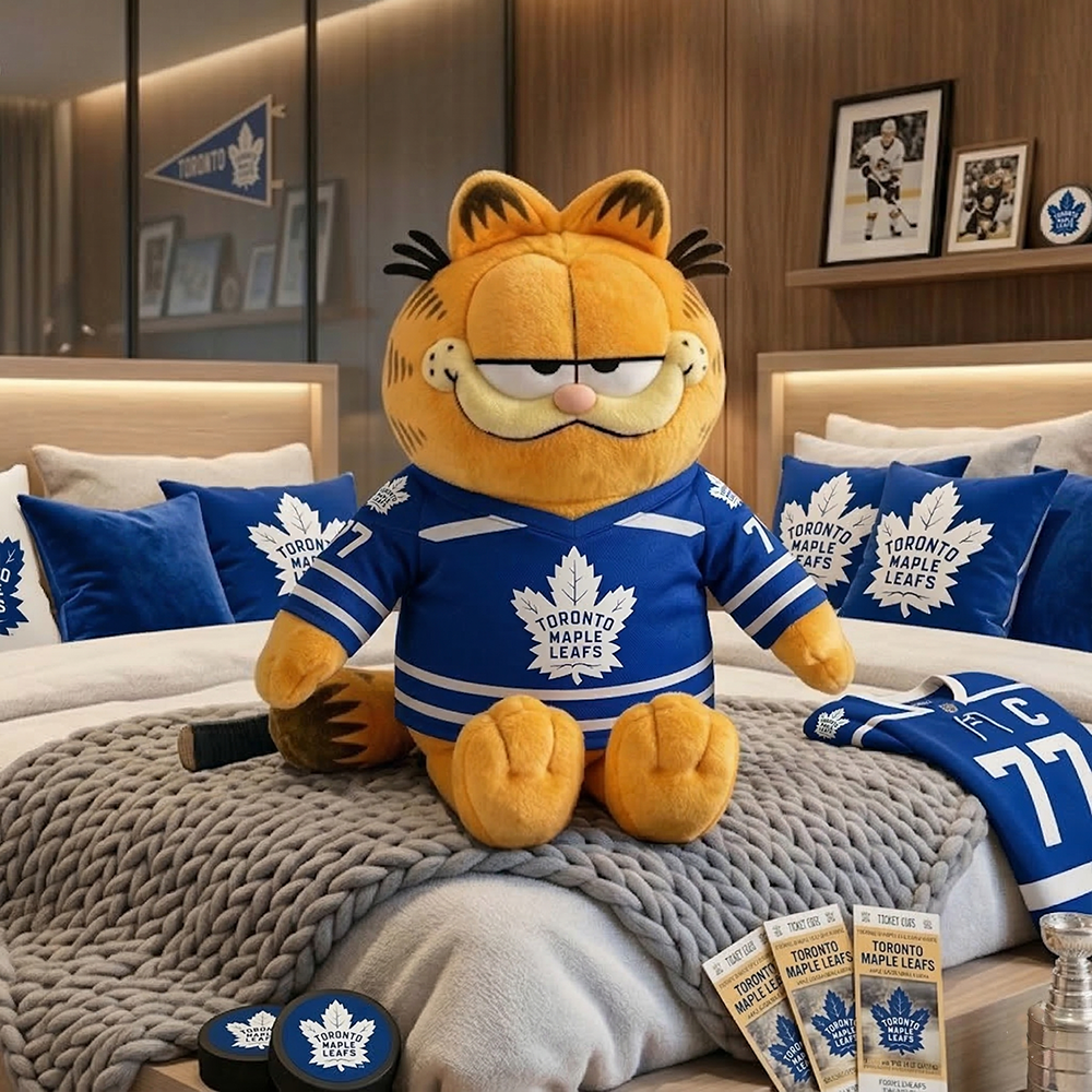 TML x Garfield plushie in NHL team editions NAK TTT